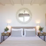 Hotel Aeolis 4*