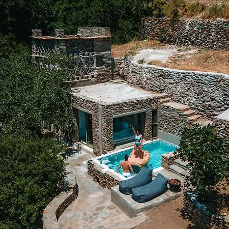 Aeolis Hotel 4*
