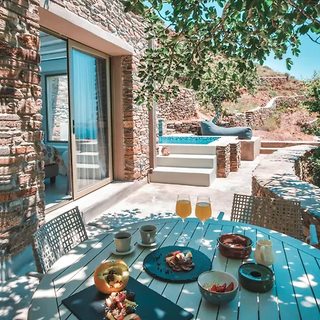 Aeolis Hotel 4*