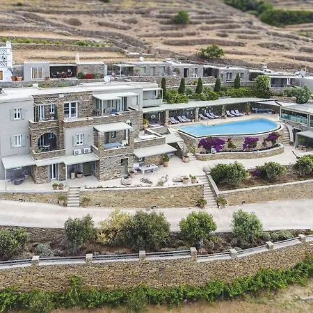 Hotel Aeolis 4*