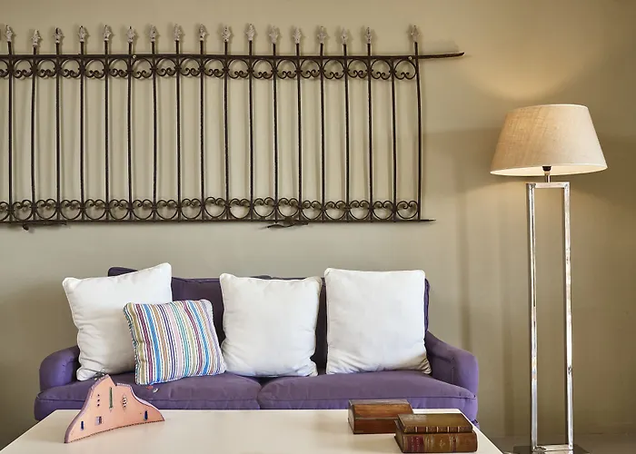 埃俄利斯蒂诺斯套房度假屋 酒店