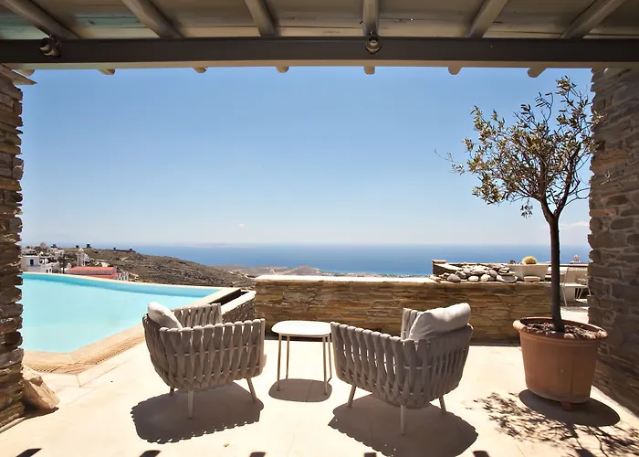 埃俄利斯蒂诺斯套房度假屋 4* Tínos