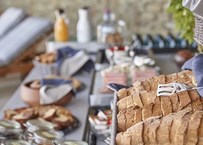 酒店 埃俄利斯蒂诺斯套房度假屋 Tínos